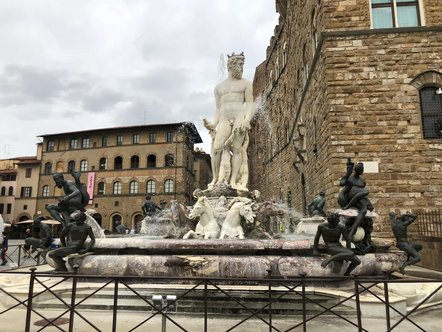 Piazza della Signoria met Palazzo Vecchio in Florence