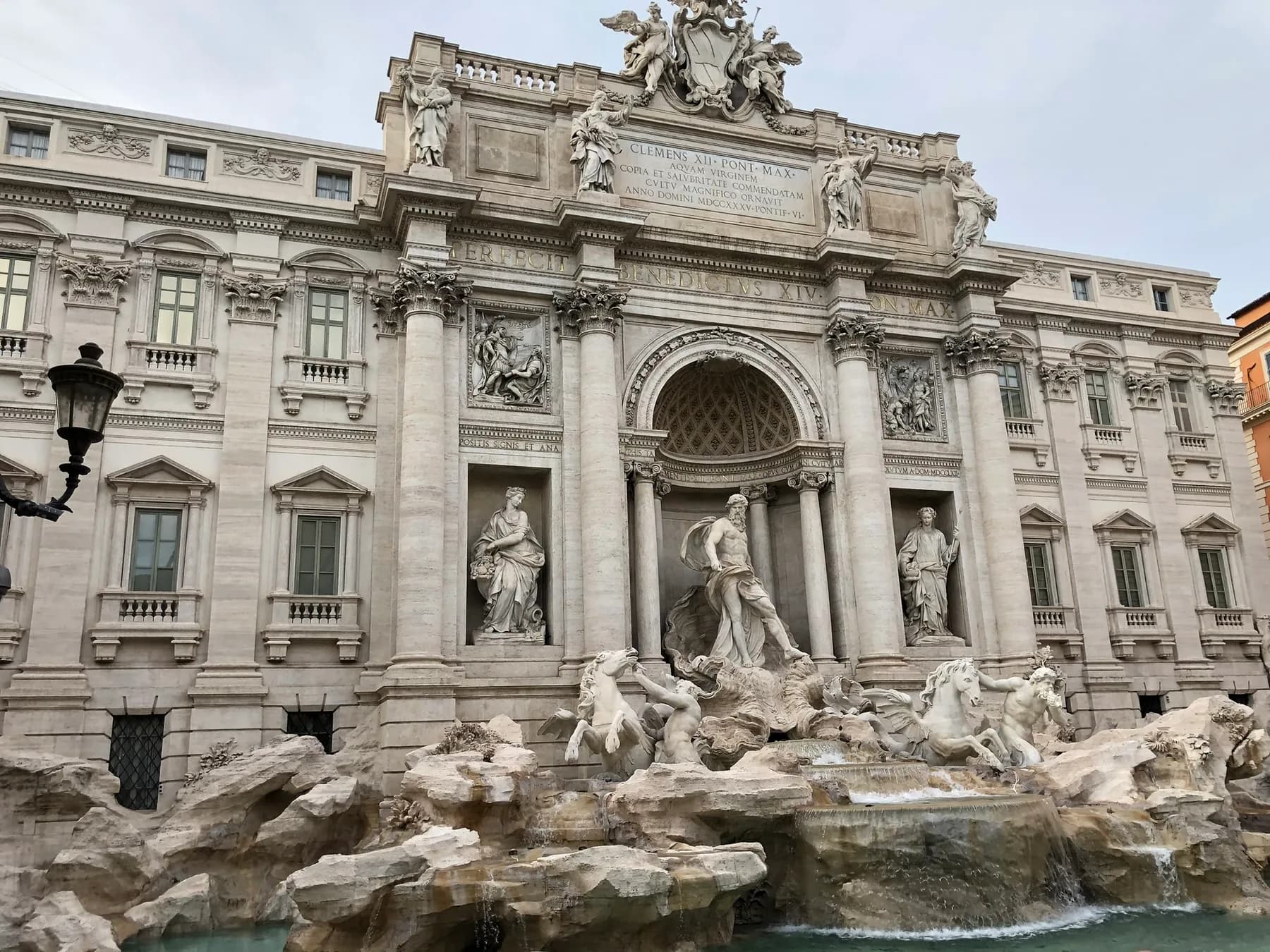Trevifontein in het historische centrum van Rome