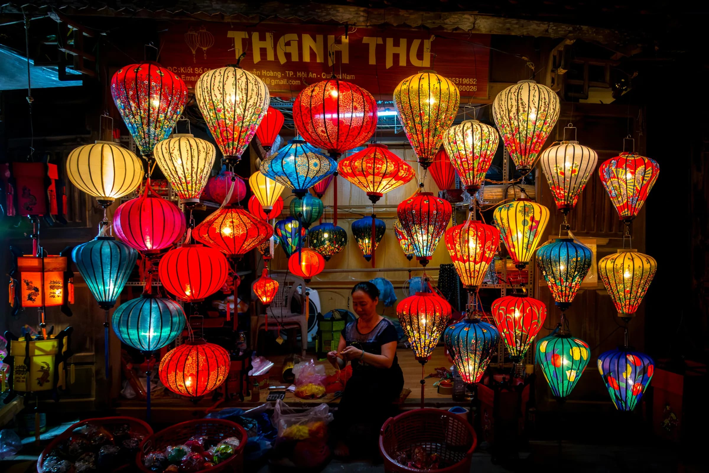 Kleurrijke lampionnen in het oude centrum van Hoi An